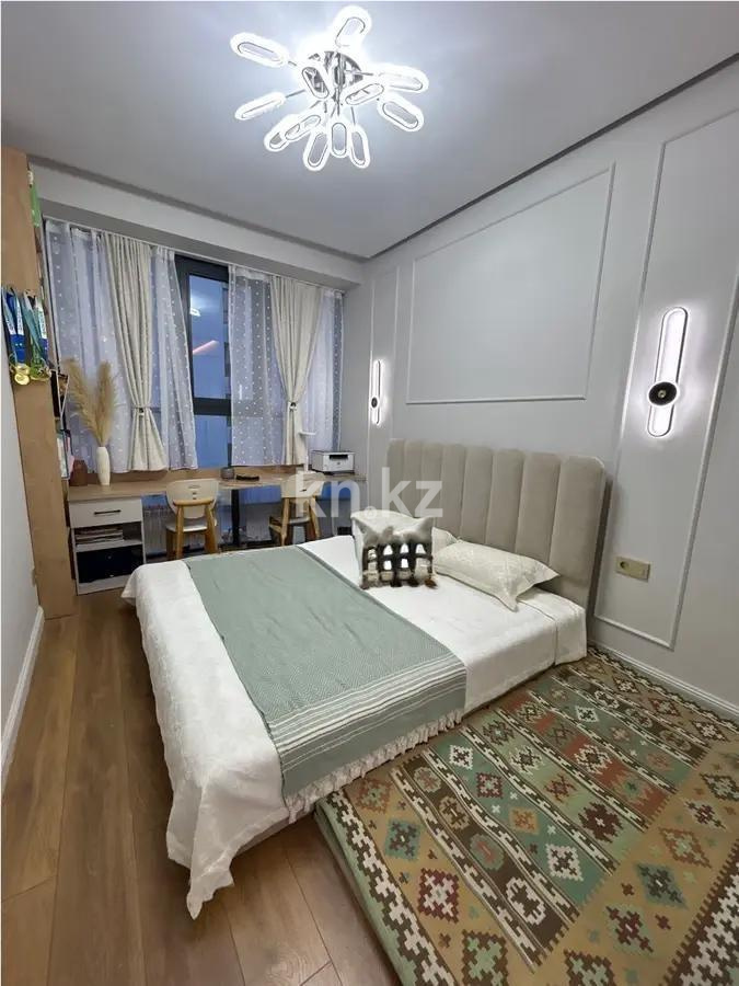 Продажа 3-комнатной квартиры, 62 м², пр. Абая, дом  160 в Алматы - фото 2