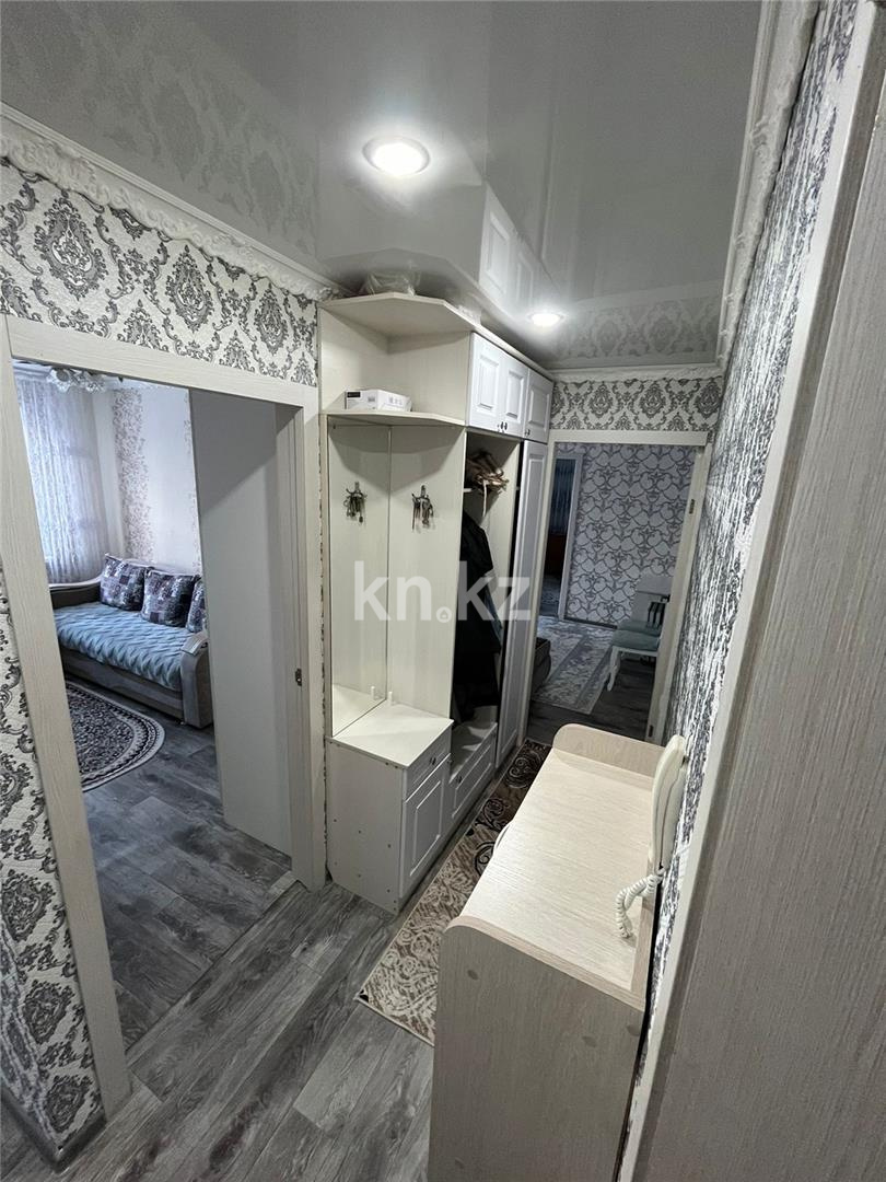Продажа 3-комнатной квартиры, 60 м², мкр-н 14 в Караганде - фото 9