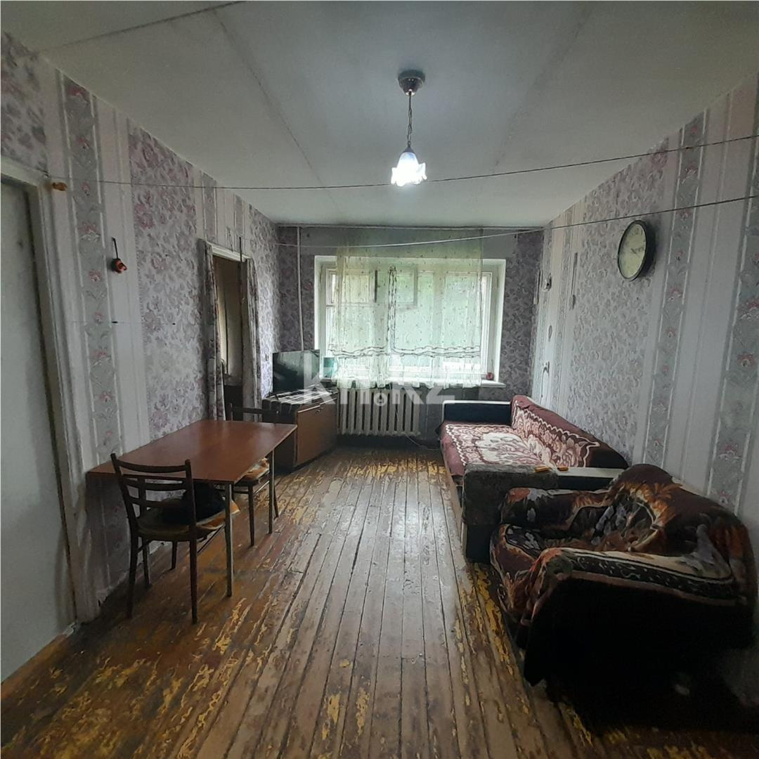 Продажа 4-комнатной квартиры, 60 м², мкр-н 21, дом  29 - Продажа квартир в Караганде фото 1 из 15