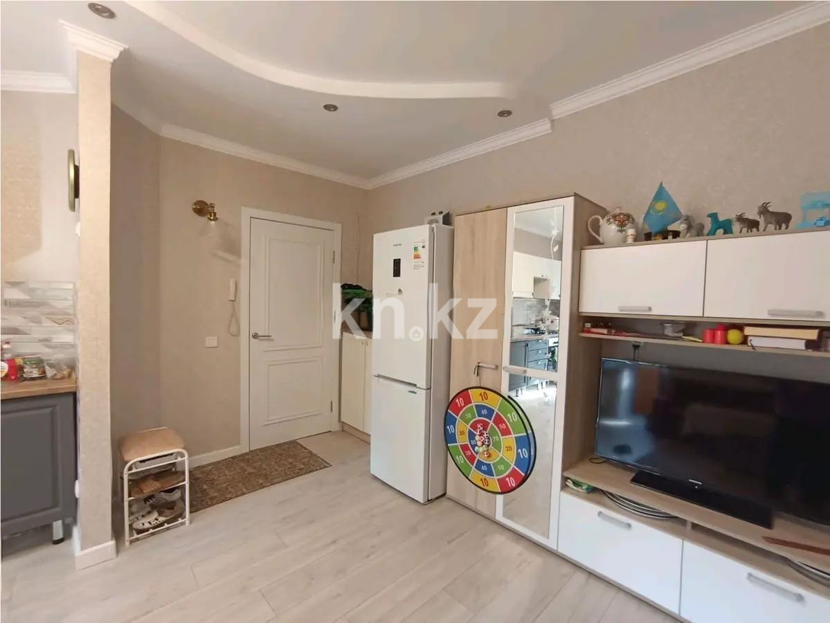 Продажа 3-комнатной квартиры, 63 м², ул. Мустафина, дом  15/1 - Продажа  трехкомнатных квартир в Астане без посредников с фото фото 1 из 5