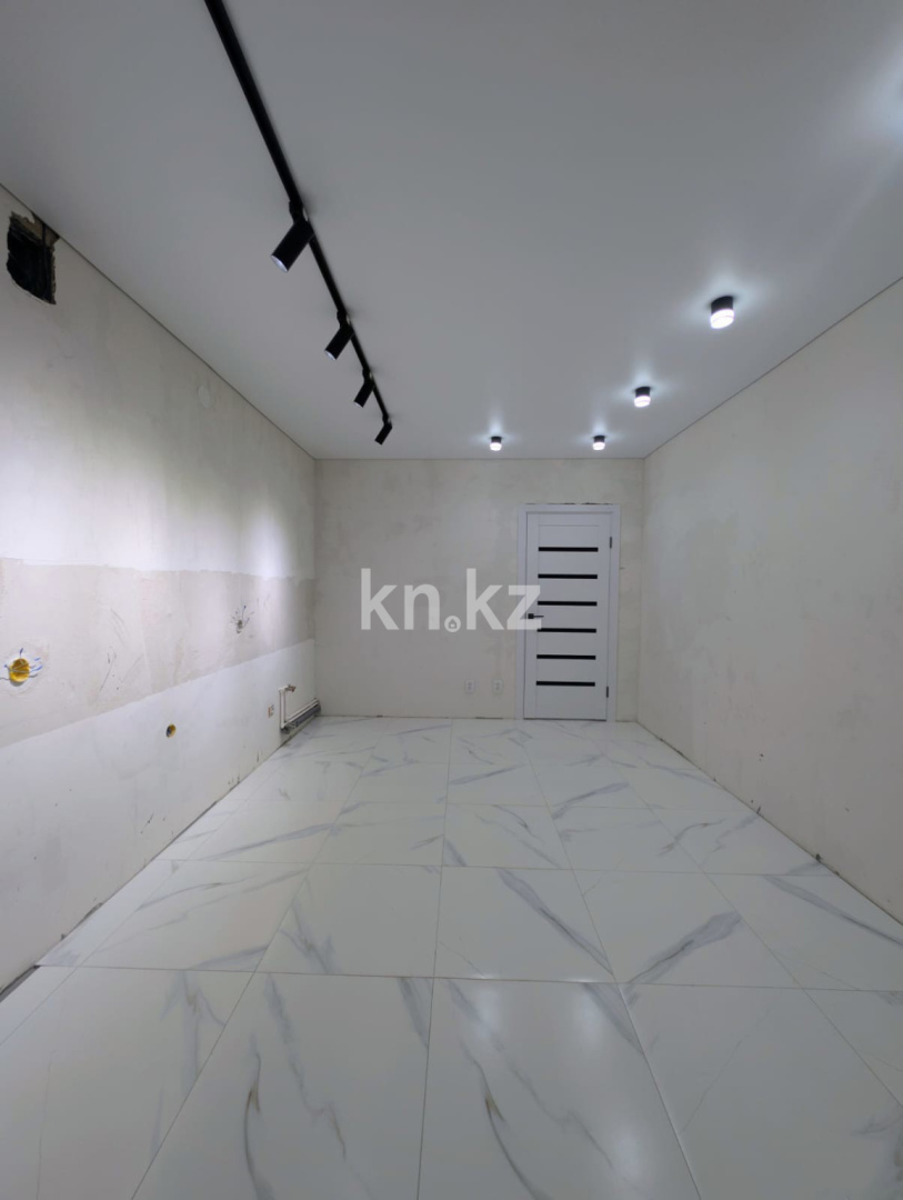 Продажа 3-комнатной квартиры, 97 м² - Продажа жилой и коммерческой недвижимости в Уральске фото 1 из 22