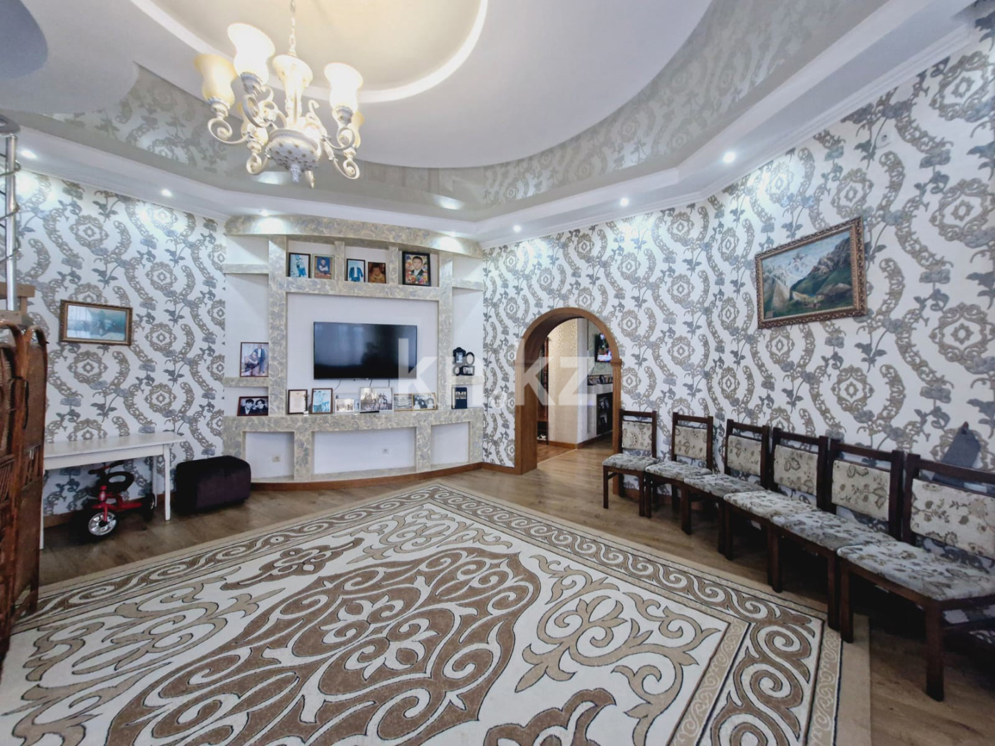 Продажа 5-комнатной квартиры, 197.7 м² - Недвижимость в Костанае фото 17 из 20