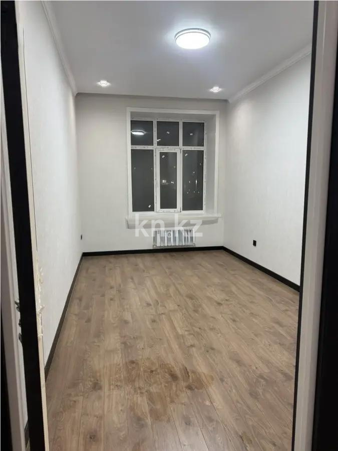 Продажа 3-комнатной квартиры, 70 м², ул. Таттимбета, дом  35 в Караганде - фото 3