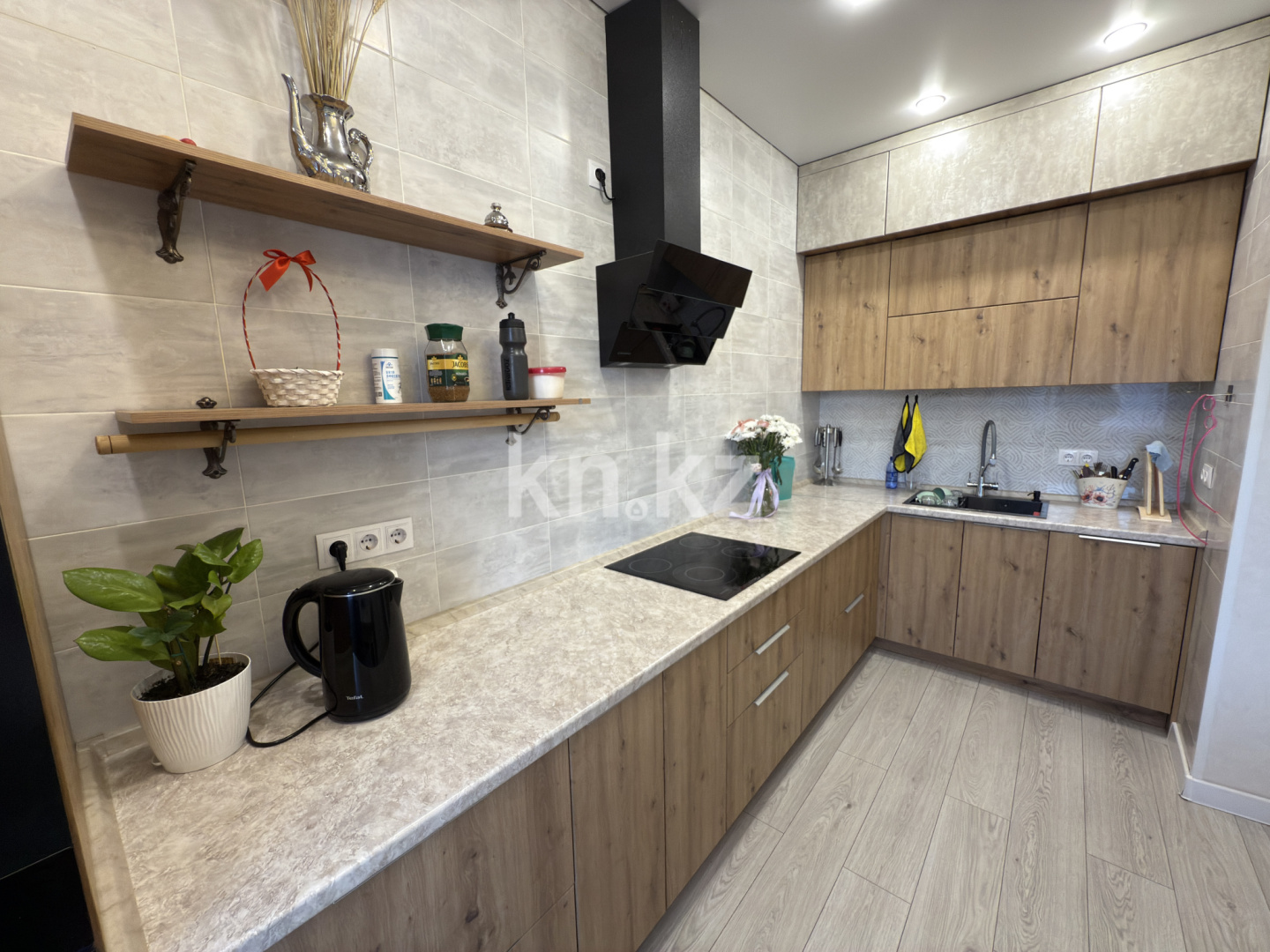 Продажа 3-комнатной квартиры, 87 м², пр. Шахтеров, дом  46/1 в Караганде - фото 4