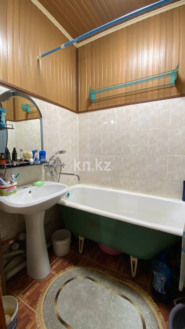 Продажа 2-комнатной квартиры, 52 м², мкр-н 8, дом  17 - Продажа и аренда недвижимости в Таразе фото 8 из 12