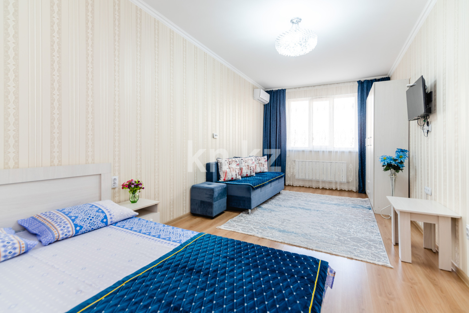 Аренда 1-комнатной квартиры посуточно, 47 м², ул. Сатпаева, дом  90/43 - ул. Тлендиева - Аренда квартир посуточно в Алматы без посредников фото 1 из 17