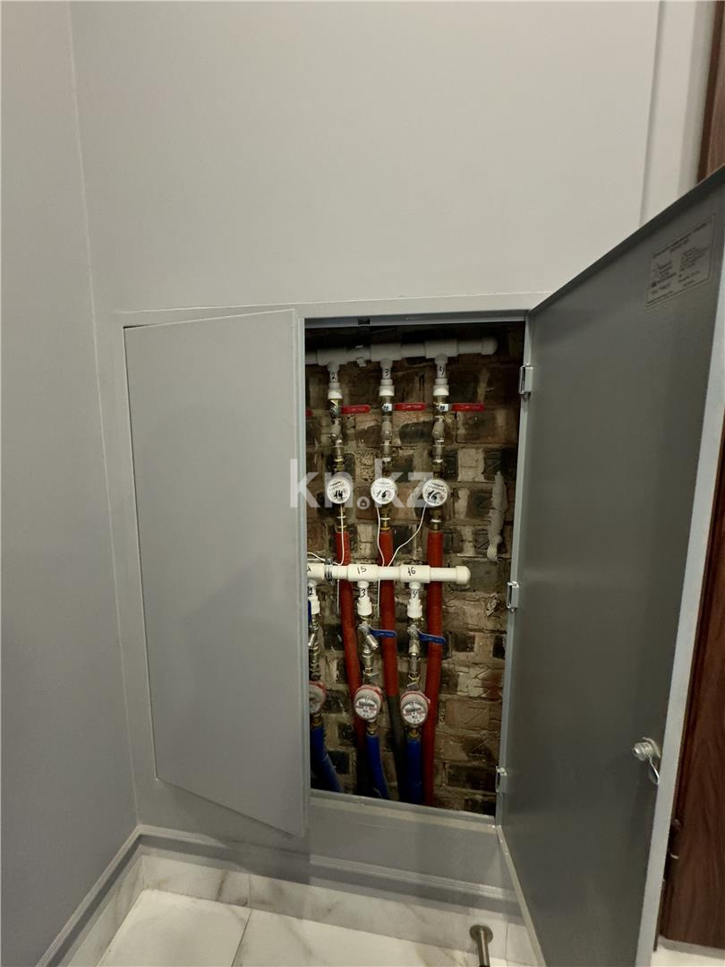 Продажа 3-комнатной квартиры, 87 м², ул. Жанибекова, дом  53 - Продажа  трехкомнатных квартир в Караганде фото 8 из 20