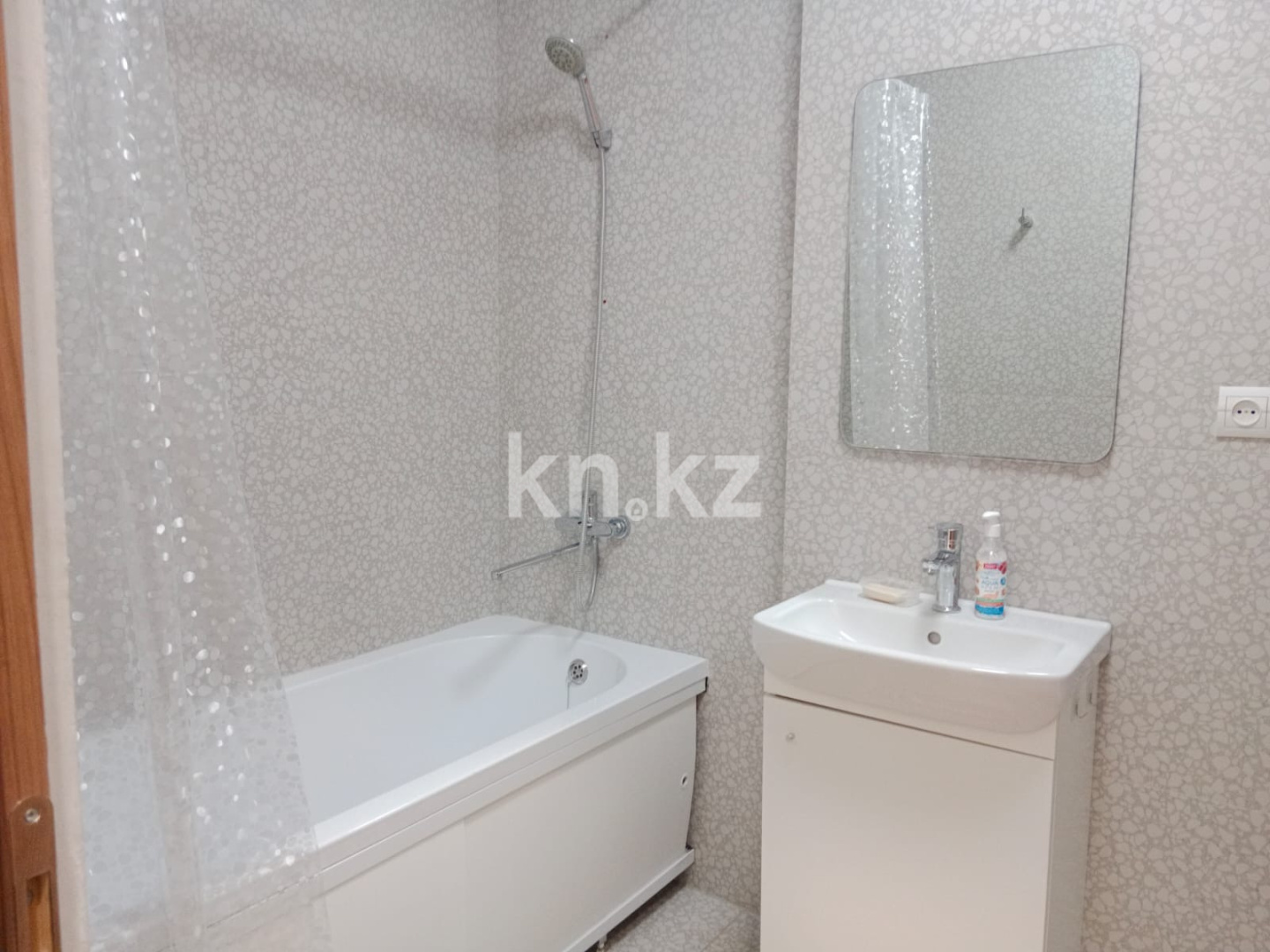 Аренда 1-комнатной квартиры, 44 м² - Аренда квартиры помесячно в Астане фото 7 из 8