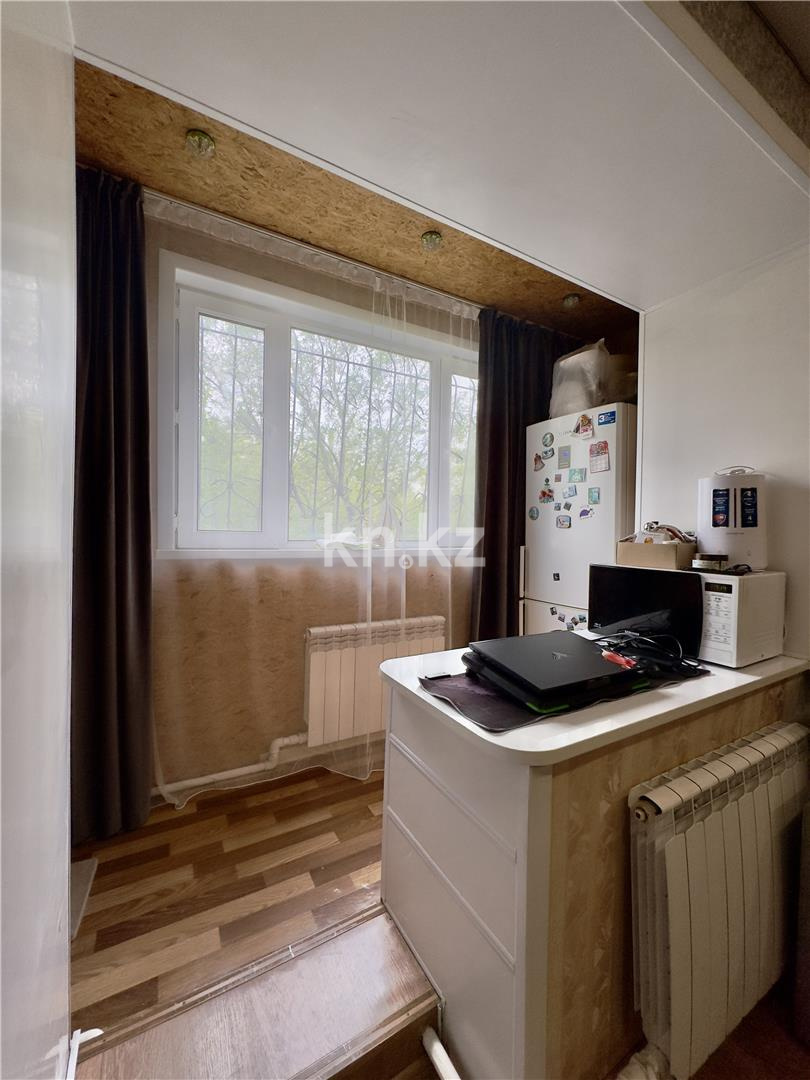 Продажа 3-комнатной квартиры, 45 м² - Продажа квартир в районе ЖБИ Караганды фото 3 из 17