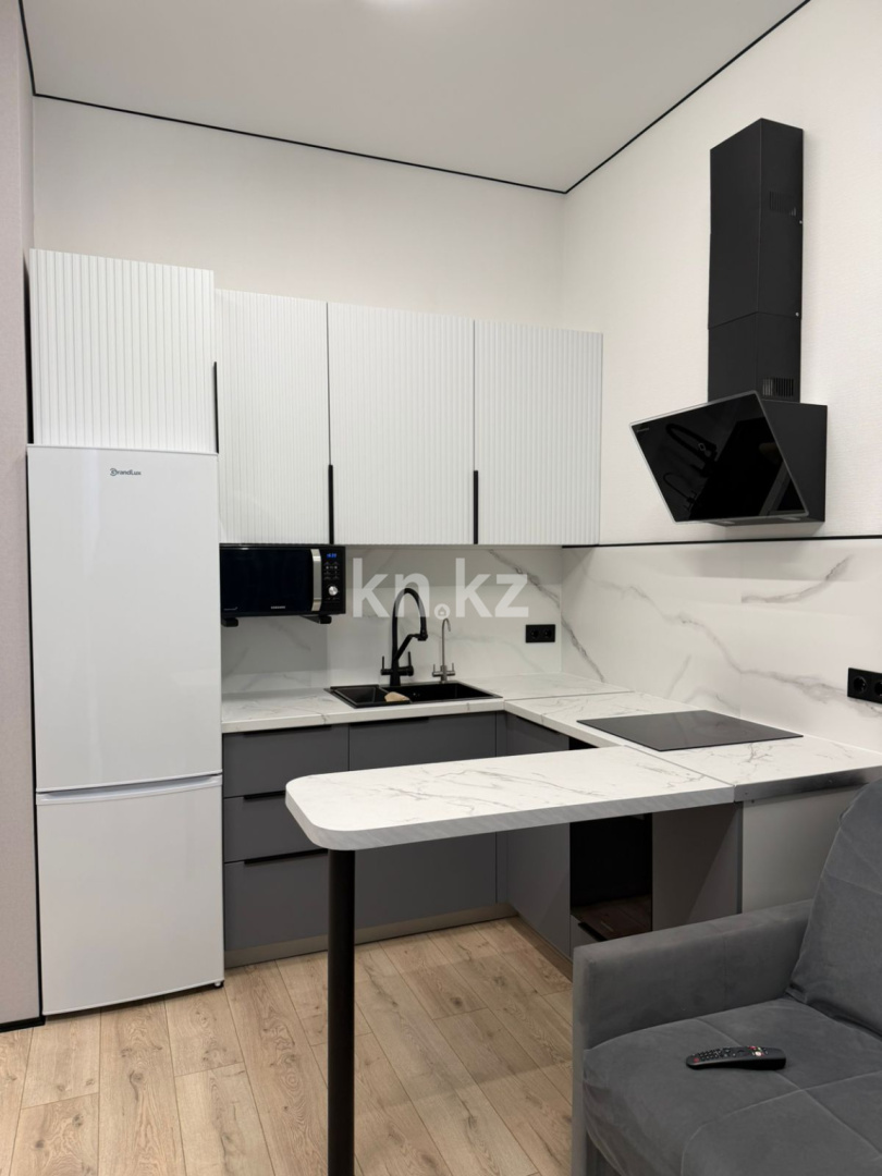 Аренда 2-комнатной квартиры, 40 м², ул. Бухар жырау, дом  31 - Аренда жилой и коммерческой недвижимости в Астане фото 1 из 7