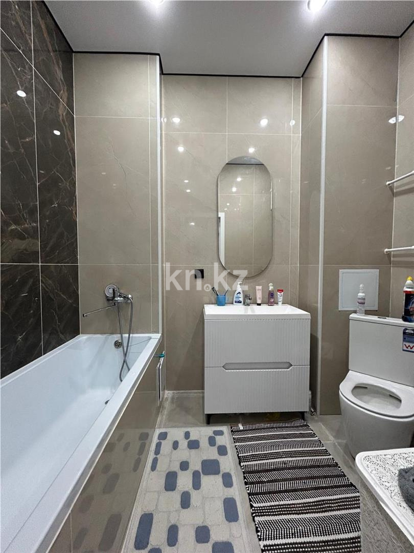 Продажа 2-комнатной квартиры, 60 м², ул. Букетова - Продажа  двухкомнатных квартир в Караганде фото 9 из 12