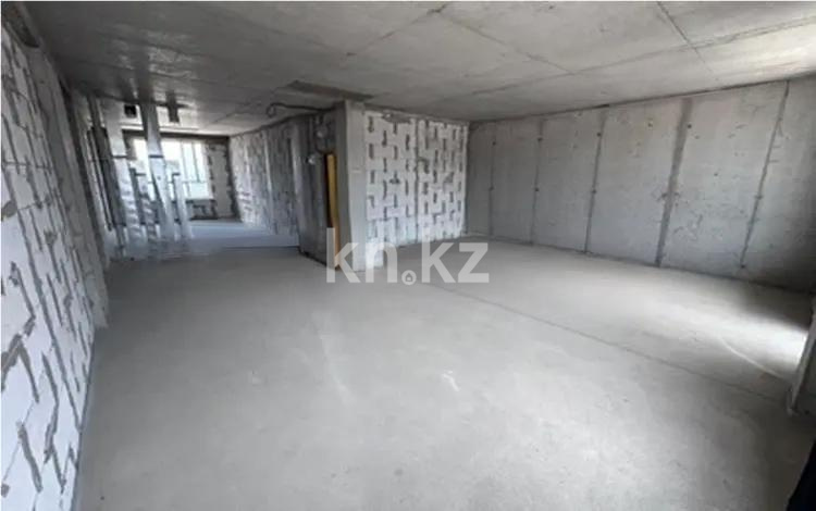 Продажа 4-комнатной квартиры, 120 м² - Продажа четырехкомнатных квартир от собственников в Алматы фото 1 из 2