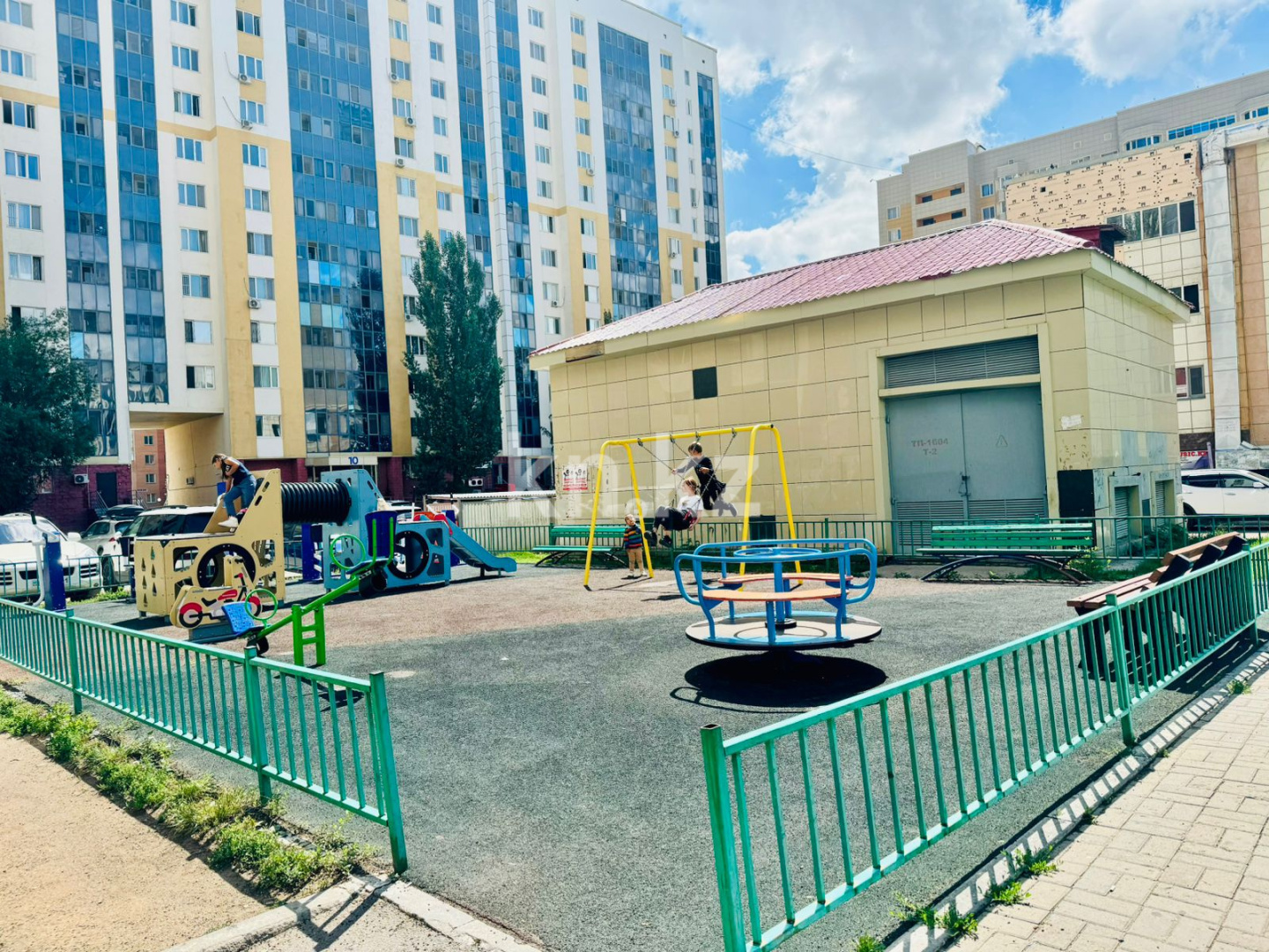 Продажа 4-комнатной квартиры, 101 м², ул. Сыганак, дом  54 - ул. Сауран - Продажа  четырехкомнатных квартир в Астане с фото фото 29 из 32