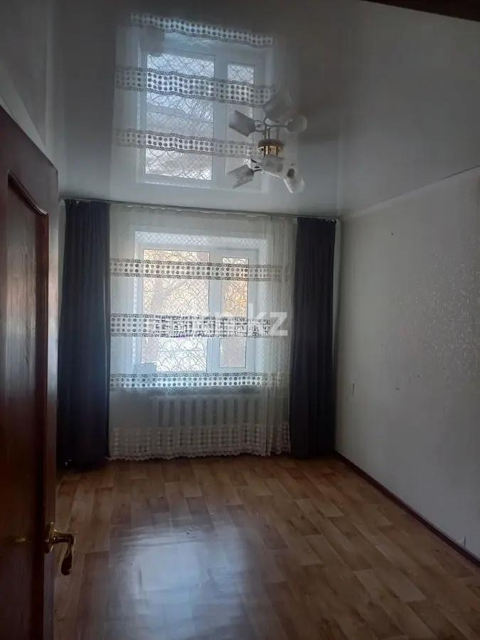 Продажа 4-комнатной квартиры, 76 м², ул. Таттимбета, дом  19 - Продажа  четырехкомнатных квартир в Караганде фото 4 из 8