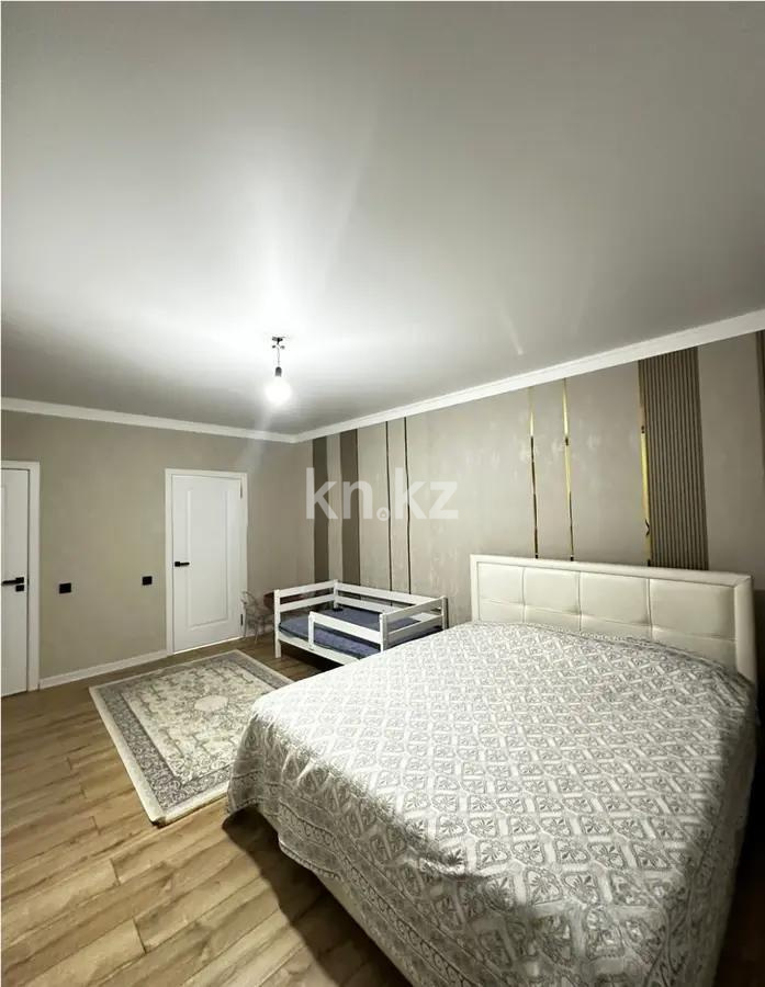 Продажа 3-комнатной квартиры, 127 м², ул. Жуалы, дом  1 в Алматы - фото 2