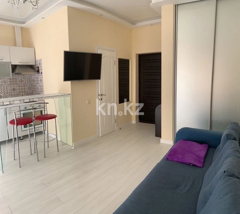 Аренда 1-комнатной квартиры, 36 м², ул. Иманова, дом  18/2 - Аренда квартир помесячно в Астане без посредников с фото фото 1 из 5