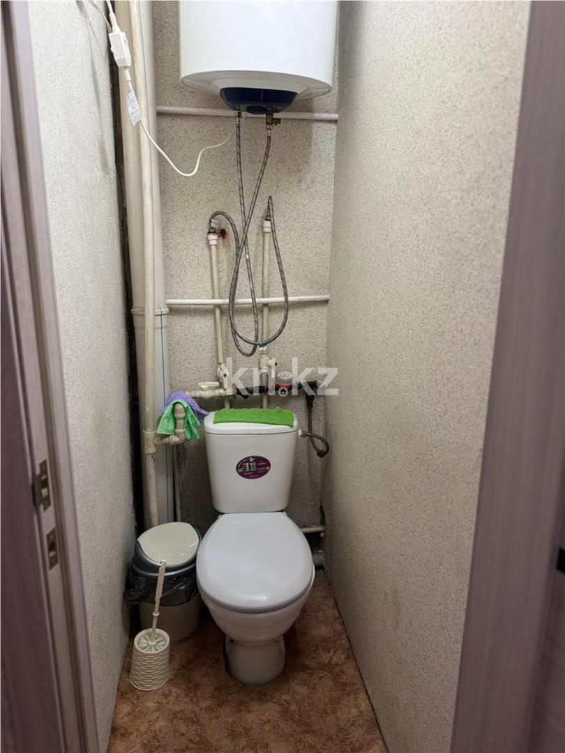 Продажа 2-комнатной квартиры, 47 м², мкр-н 18 - Продажа квартир в Караганде фото 11 из 12