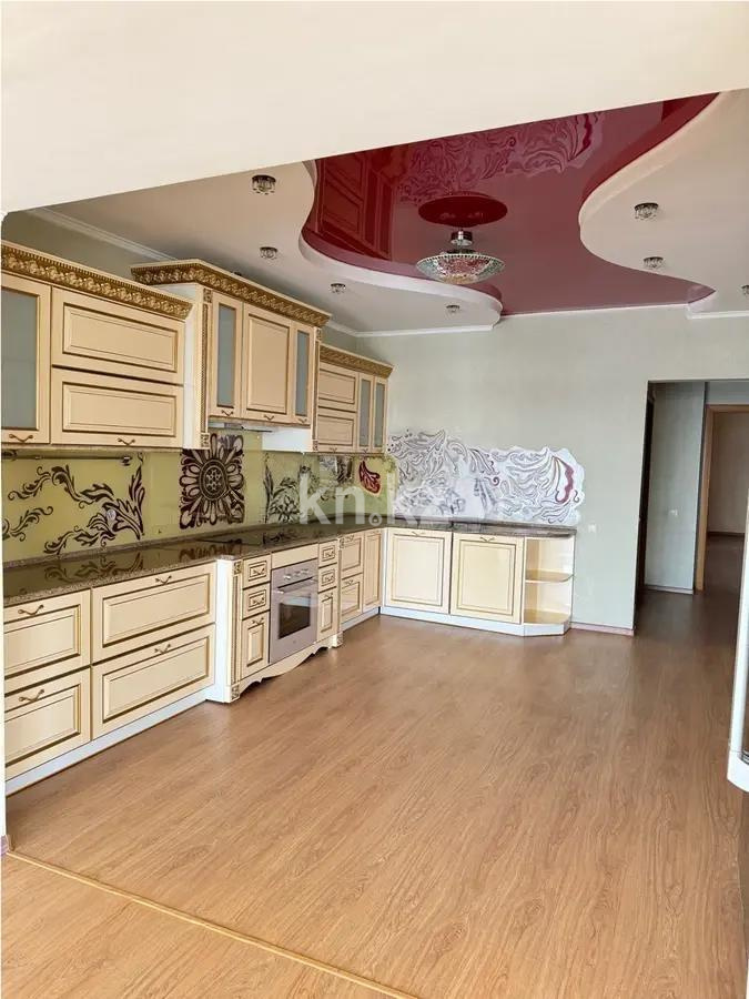 Продажа 7-комнатной квартиры, 300 м², ул. Аманжолова, дом  35/1 - Продажа  пятикомнатных квартир в Караганде без посредников фото 3 из 4