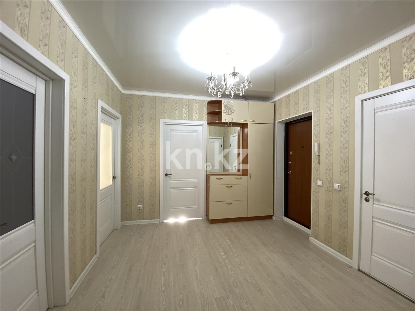 Продажа 3-комнатной квартиры, 120 м² в Астане - фото 17