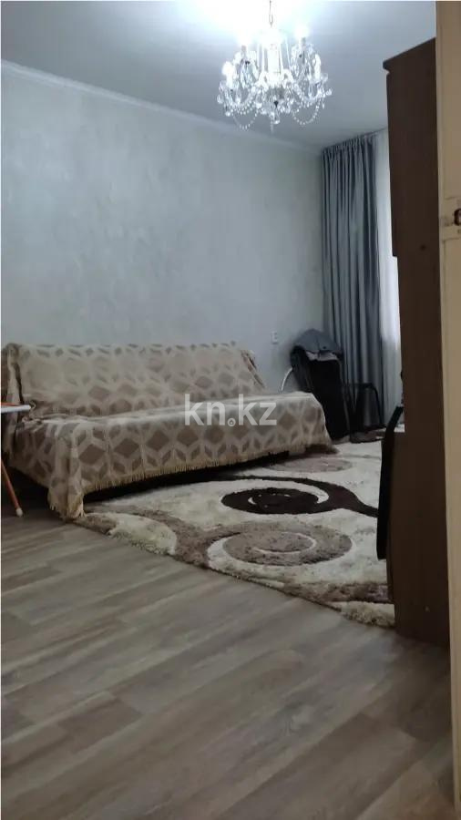 Продажа 3-комнатной квартиры, 61 м², ул. Ермекова, дом  83/3 - Продажа квартир в Караганде без посредников с фото фото 1 из 7