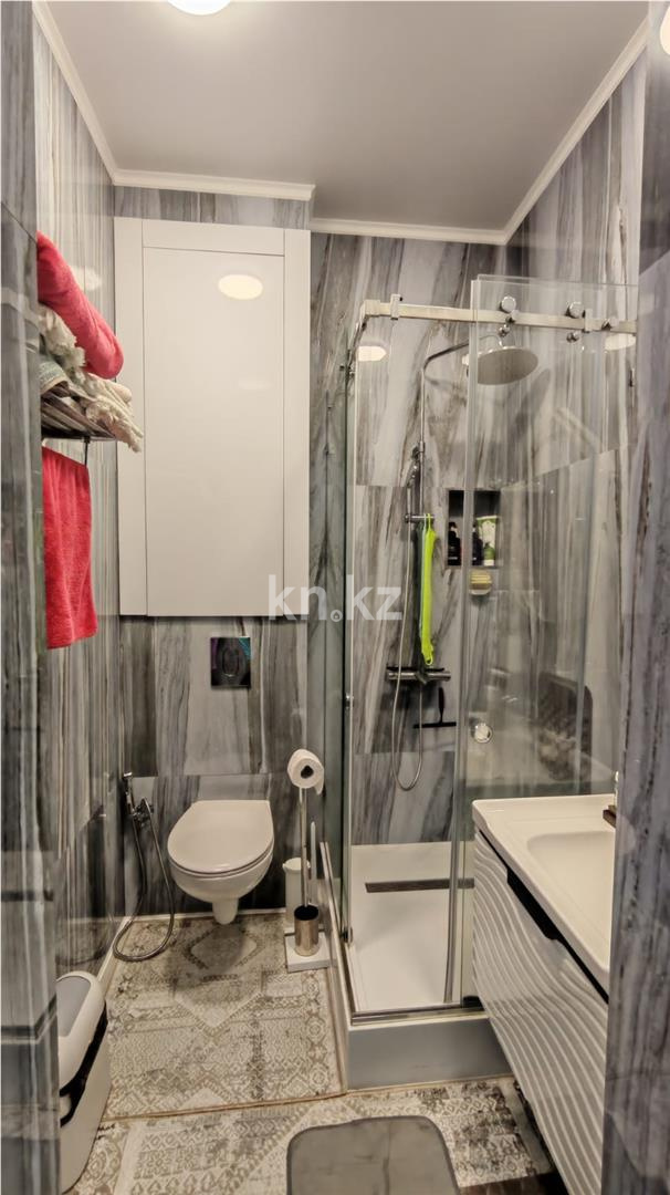 Продажа 4-комнатной квартиры, 123 м², ул. Дюсембекова - Продажа квартир в Казахстане фото 23 из 31