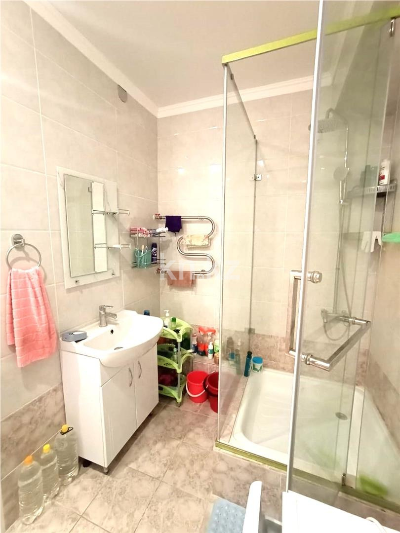 Продажа 2-комнатной квартиры, 70 м² в Астане - фото 13