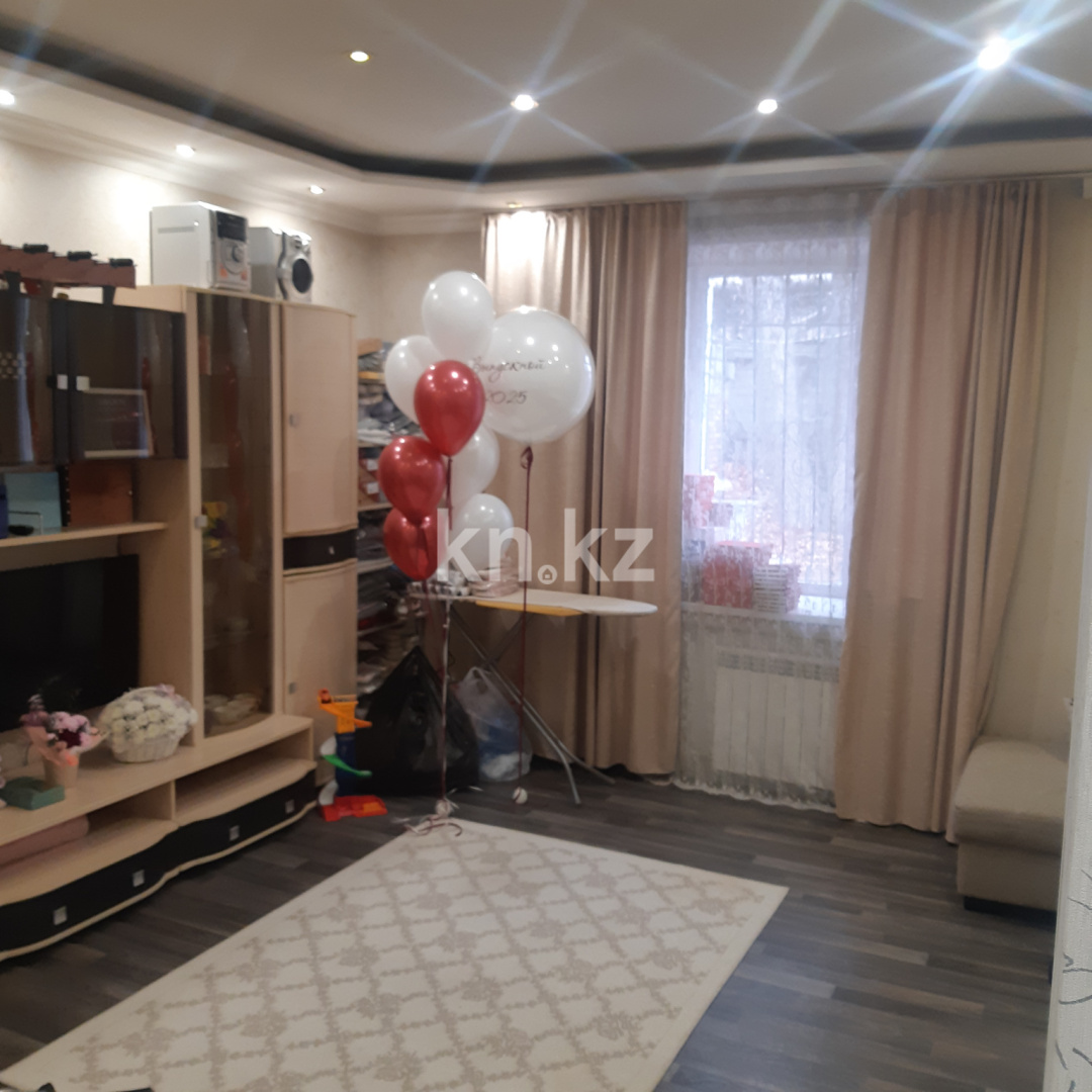 Продажа 2-комнатной квартиры, 56 м², ул. Сарсекова, дом  55 в Караганде