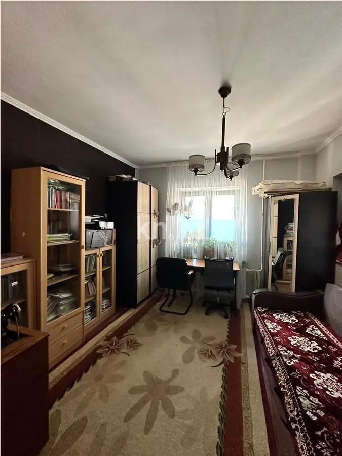 Продажа 3-комнатной квартиры, 70 м², мкр-н Жетысу-4, дом  21 в Алматы