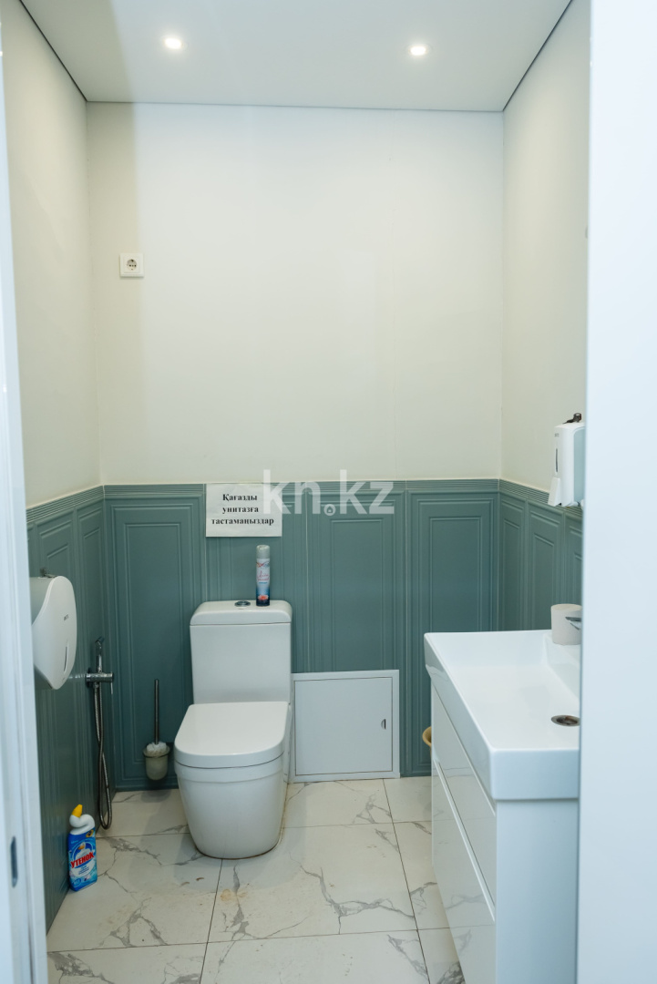 Продажа , 300 м², ул. Муканова, дом  53 - Продажа офисных и торговых помещений в Караганде фото 8 из 34