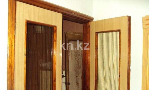 Аренда 1-комнатной квартиры посуточно, 32 м² - Недвижимость в Уральске - страница 2 фото 2 из 3