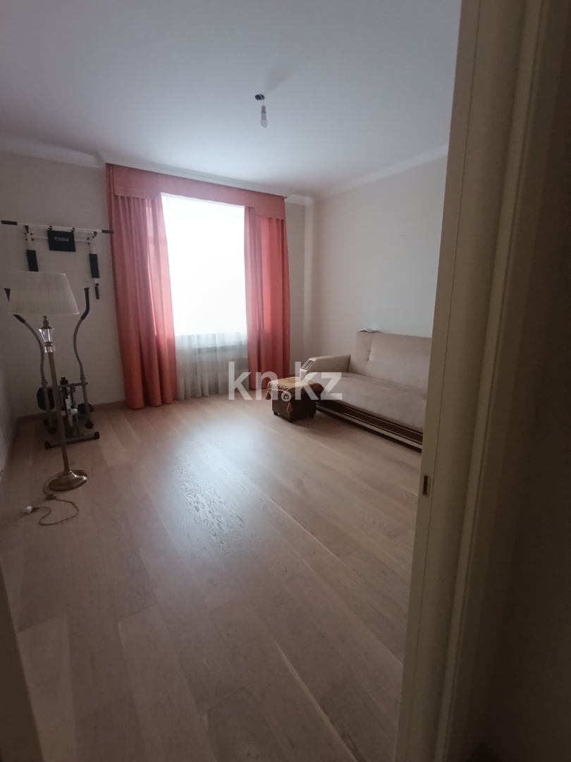 Продажа 4-комнатной квартиры, 189 м² в Караганде - фото 12
