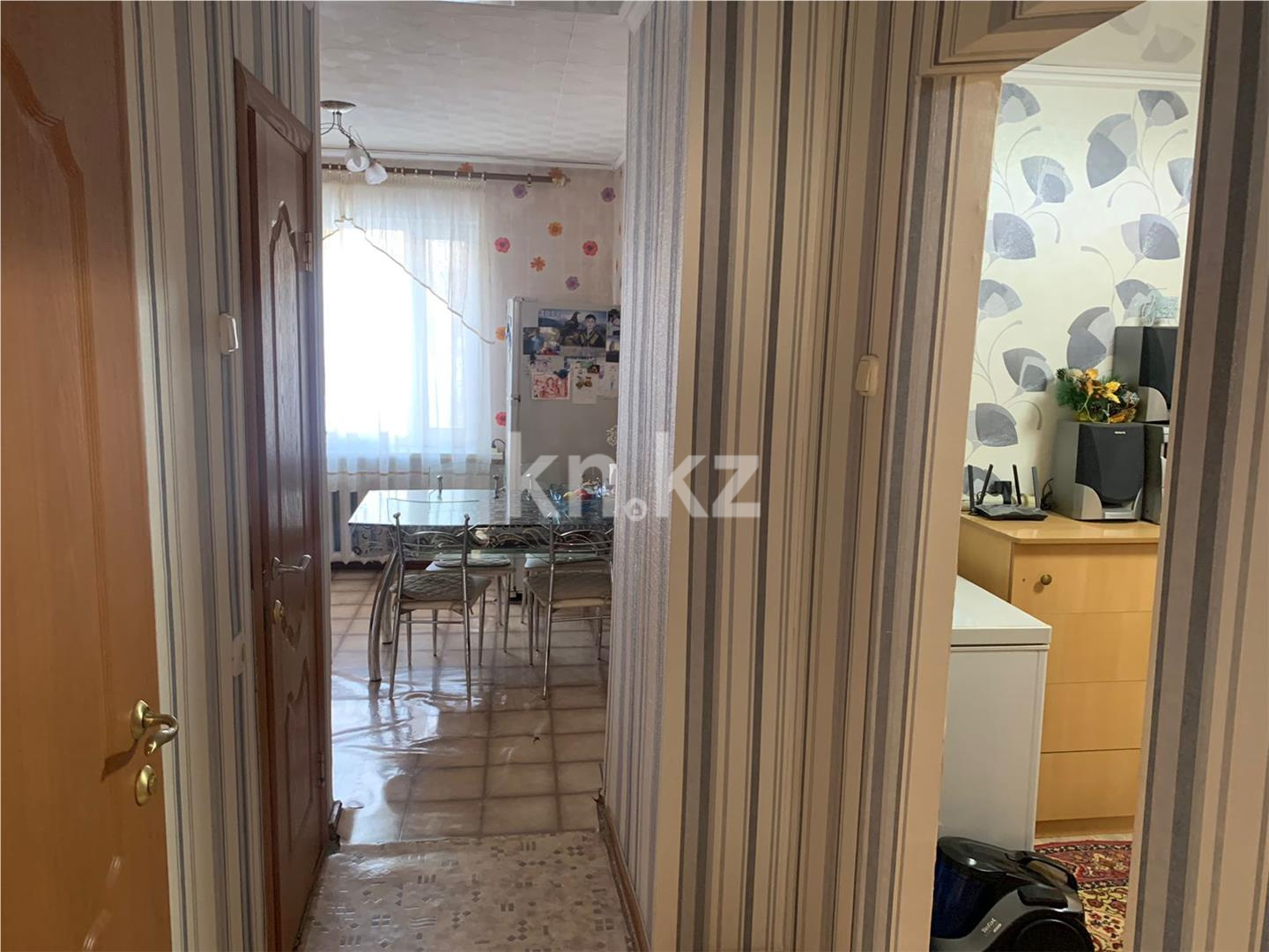 Продажа 4-комнатной квартиры, 77 м², ул. Таттимбета в Караганде - фото 13