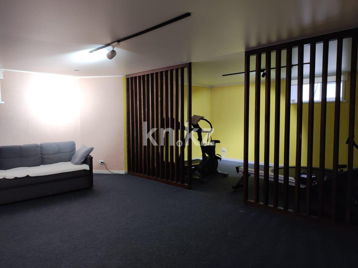 Продажа 5-комнатного дома, 480 м², ул. Акселеу Сейдимбека в Караганде - фото 16