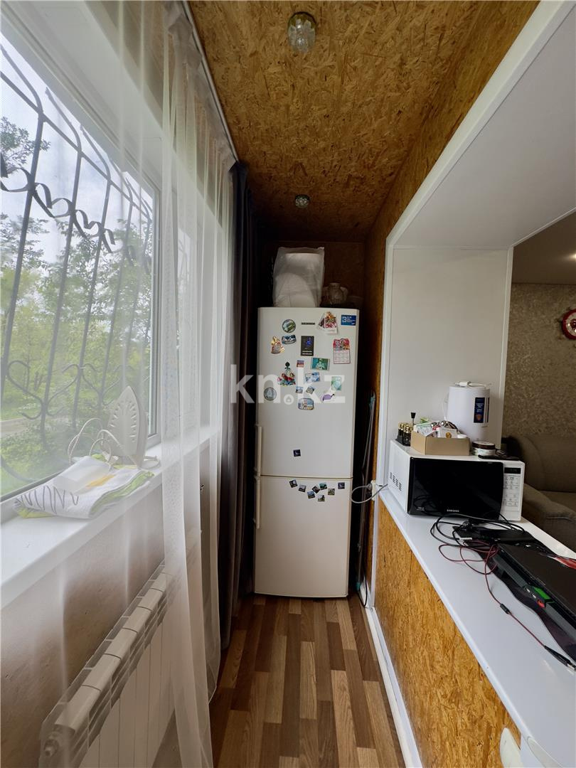 Продажа 3-комнатной квартиры, 45 м² - Продажа квартир в районе ЖБИ Караганды фото 4 из 17