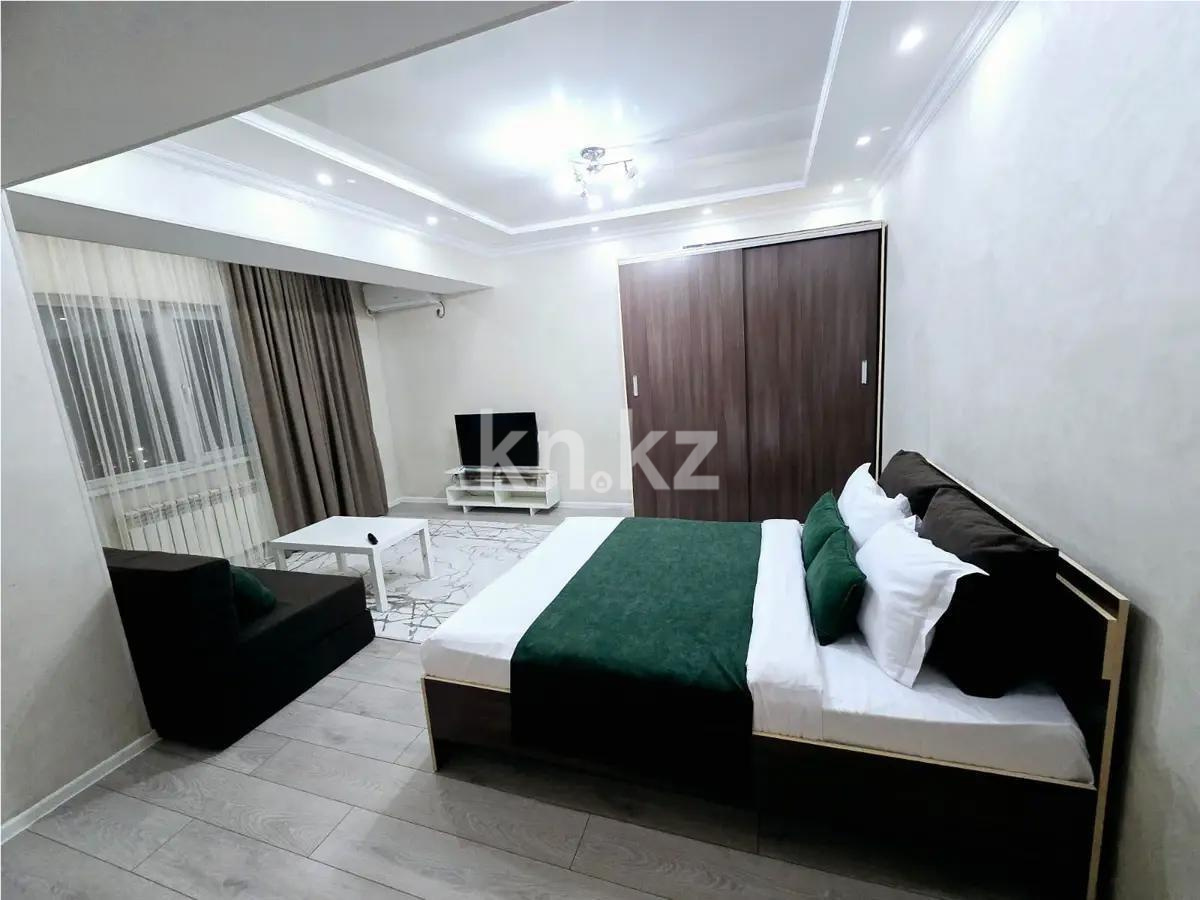 Продажа 1-комнатной квартиры, 43 м², мкр-н Айнабулак-2, дом  85а - Продажа квартир в Алматы фото 1 из 3