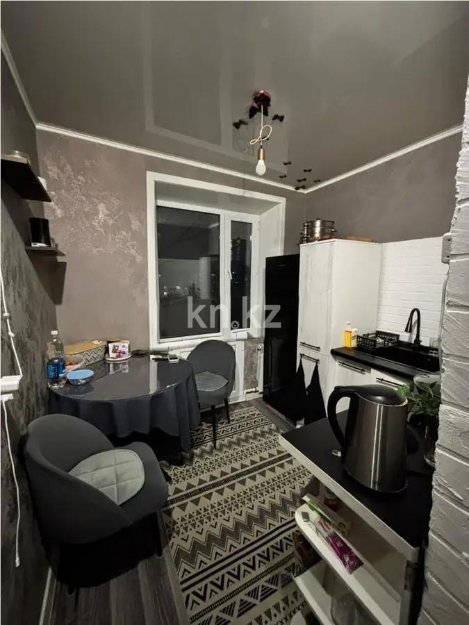 Продажа 2-комнатной квартиры, 45 м², 14 мкр., дом  12 - Продажа квартир в Казахстане фото 3 из 5