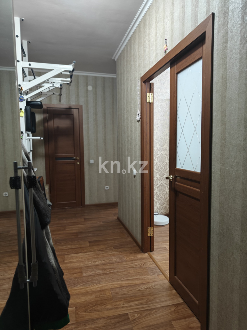 Продажа 2-комнатной квартиры, 60.4 м², ул. Сарыарка в Караганде - фото 6
