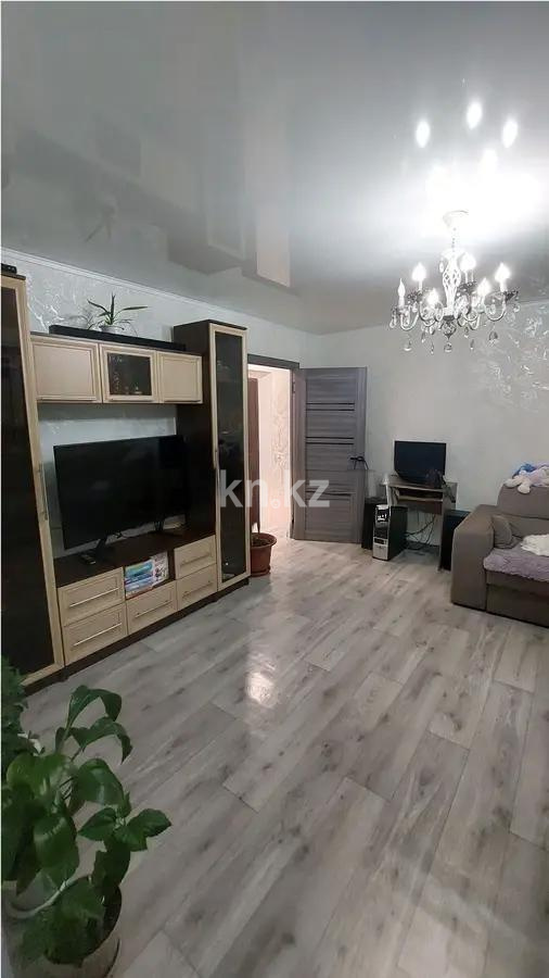 Продажа 3-комнатной квартиры, 54 м², ул. 6-й мик-н, дом  18 - Продажа квартир в Темиртау фото 1 из 5