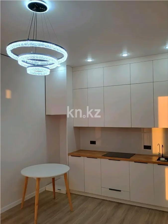 Продажа 2-комнатной квартиры, 42 м², ул. Сыганак, дом  4 стр в Астане - фото 3