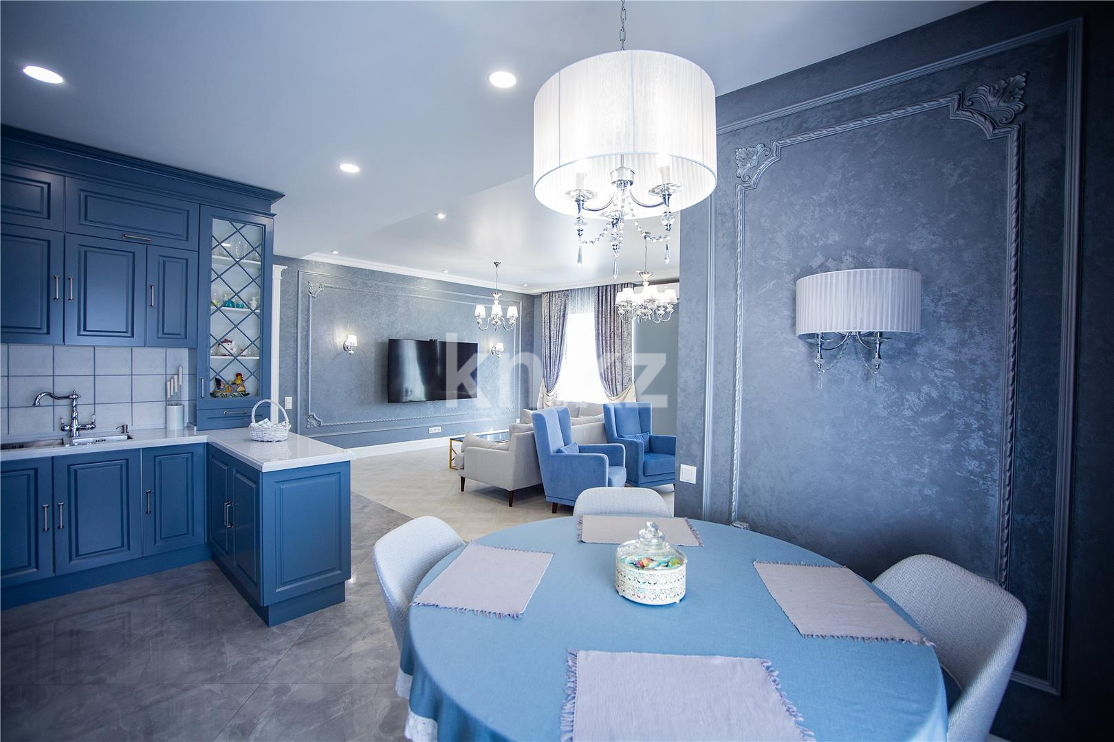 Продажа 4-комнатной квартиры, 154 м², ул. Аманжолова в Караганде - фото 5