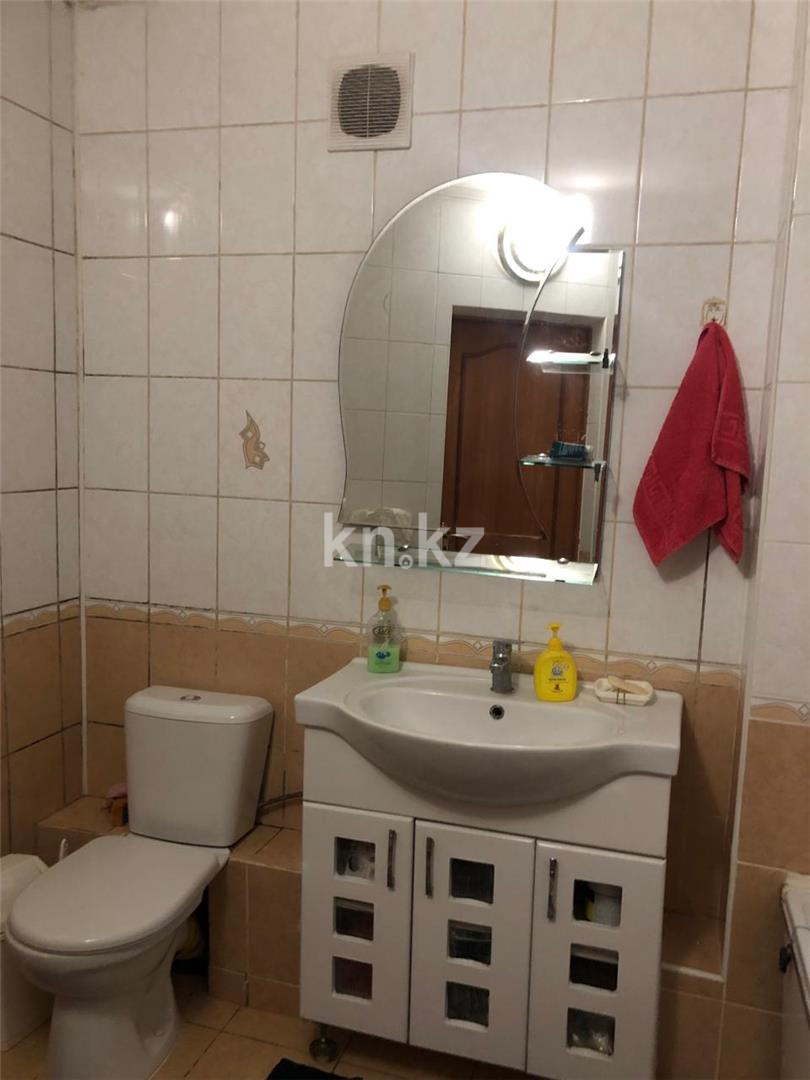 Продажа 2-комнатной квартиры, 48 м², пр. Республики, дом  18 - Продажа  двухкомнатных квартир в Караганде фото 8 из 10