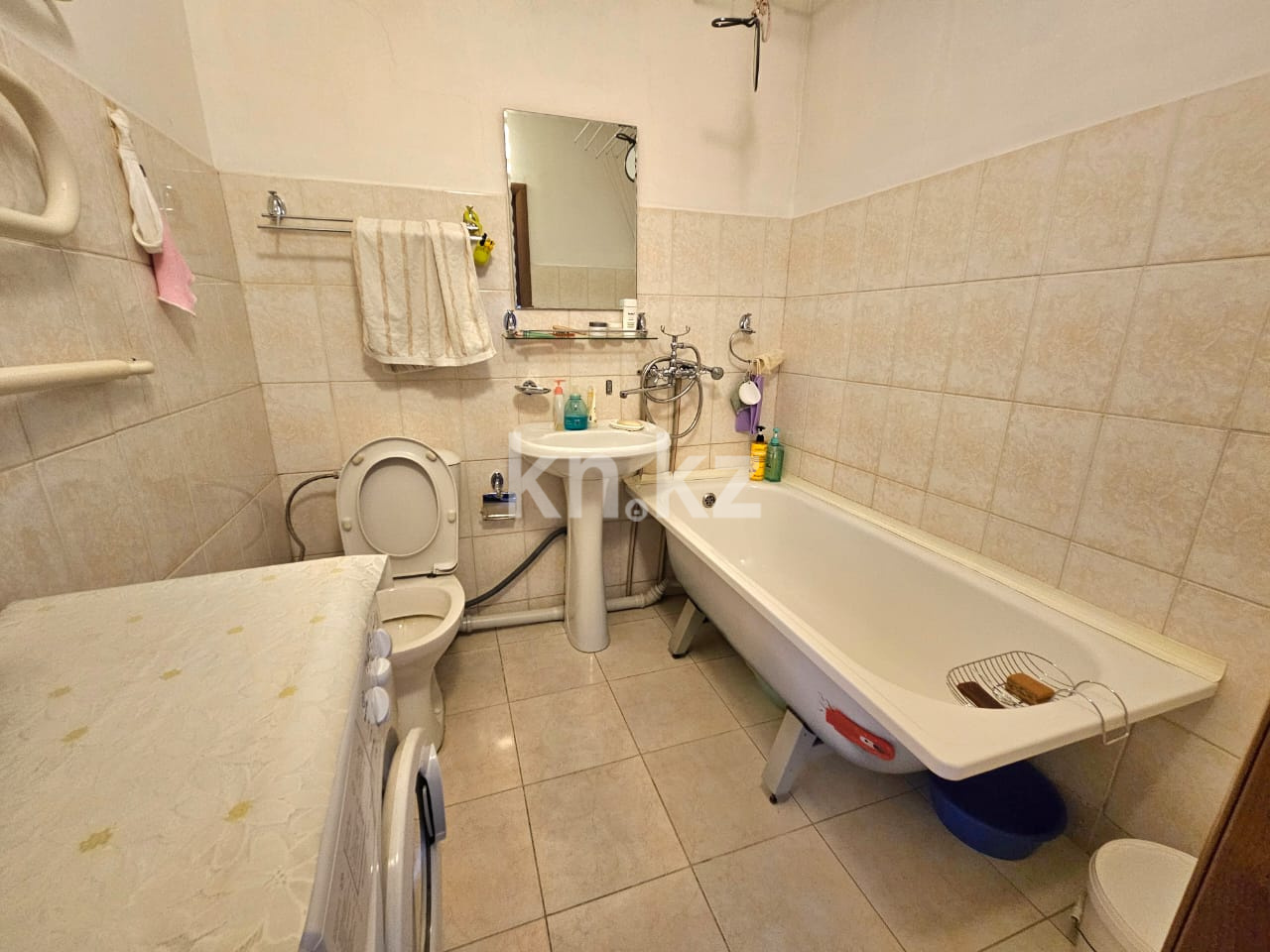 Продажа 1-комнатной квартиры, 41 м², мкр-н Жулдыз-1 в Алматы - фото 18