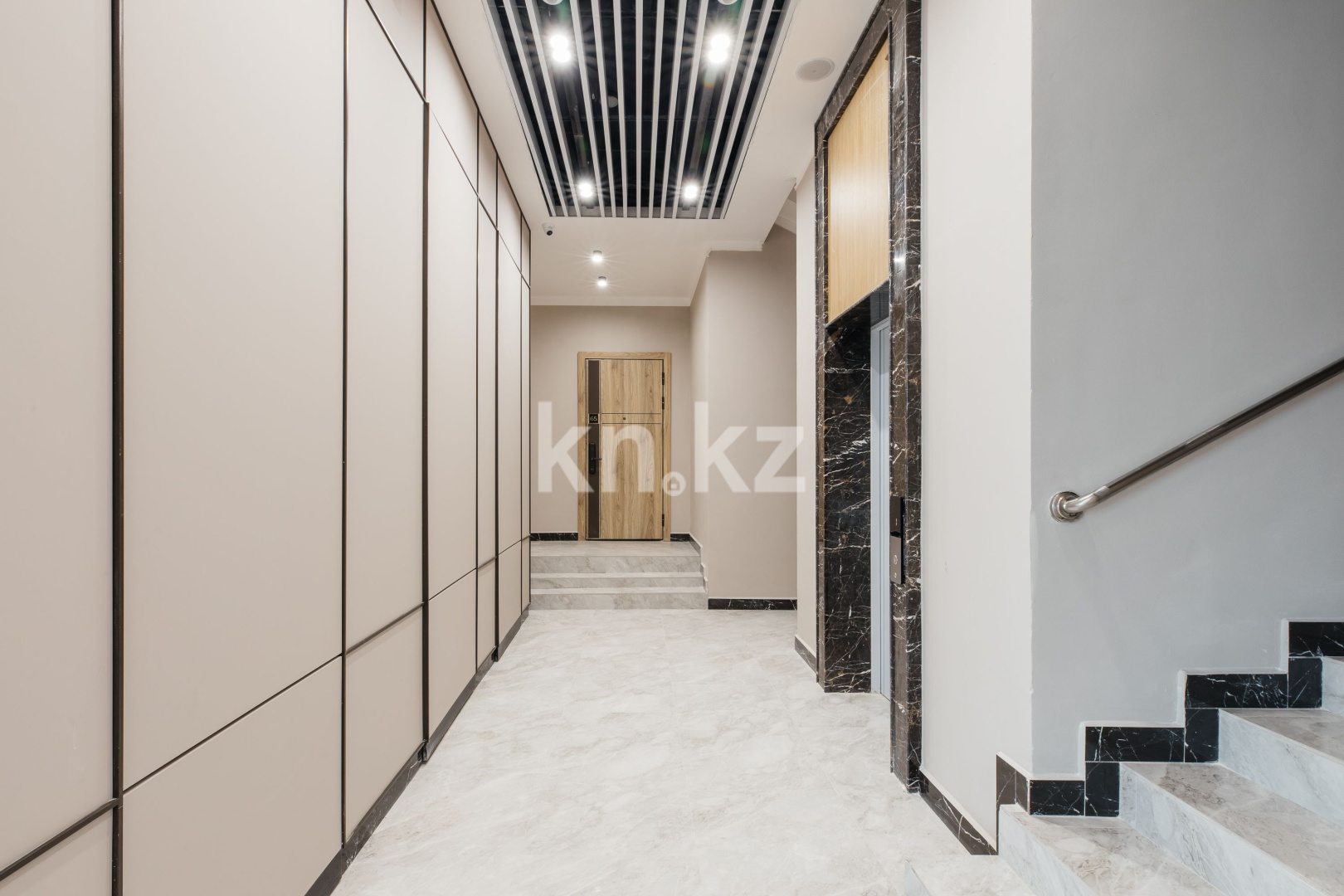 Продажа 3-комнатной квартиры, 91 м², ул. Онгарсыновой, дом  8/2 стр в Астане - фото 17