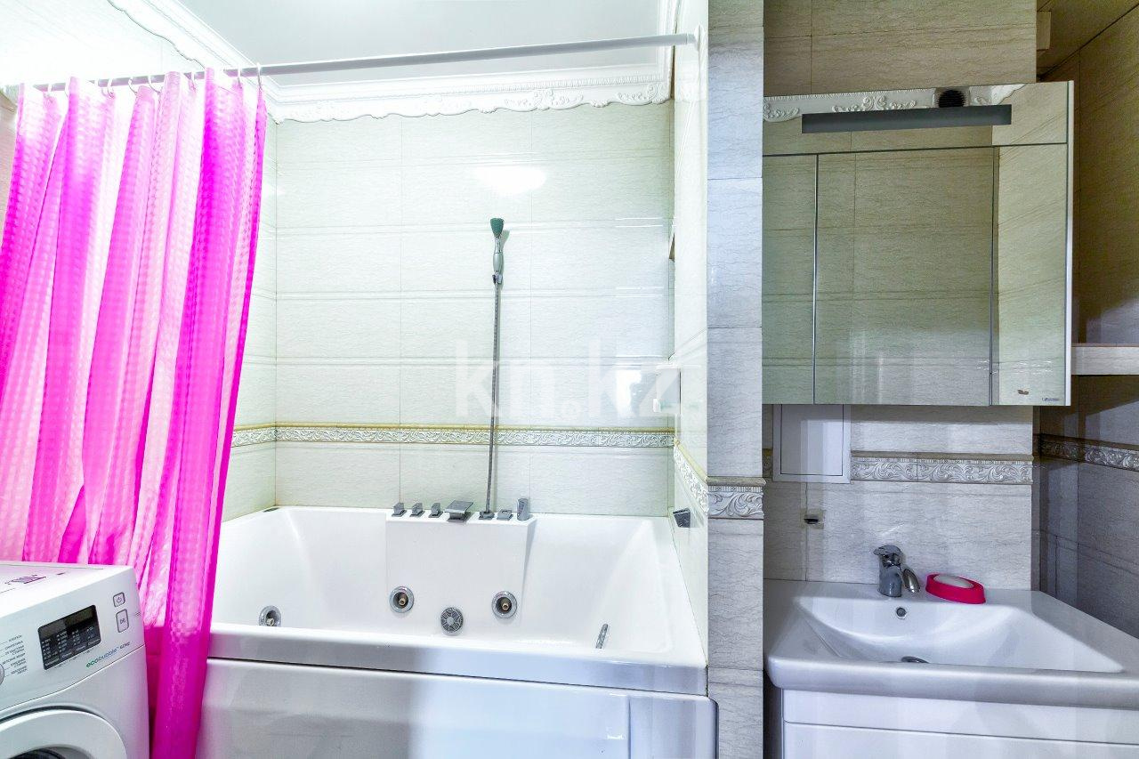 Аренда 1-комнатной квартиры посуточно, 50 м², ул. Достык, дом  5/1 - ул. Сауран в Астане - фото 4