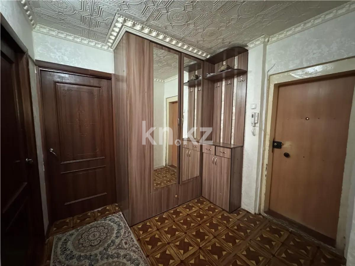 Продажа 3-комнатной квартиры, 62 м², мкр-н 18, дом  3 - Продажа  трехкомнатных квартир в Караганде с фото фото 6 из 6