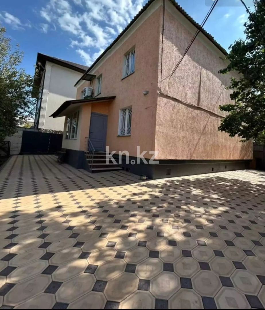 Продажа 6-комнатного дома, 324 м², ул. Маргулан, дом  34 - Продажа домов, коттеджей в Казахстане фото 1 из 7
