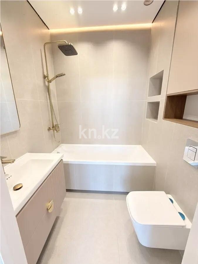 Продажа 2-комнатной квартиры, 60 м² в Алматы - фото 6