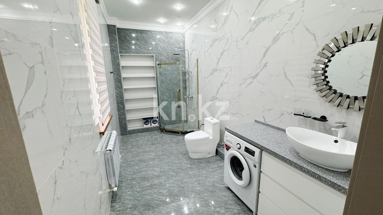 Продажа 7-комнатного дома, 900 м² в Алматы - фото 24