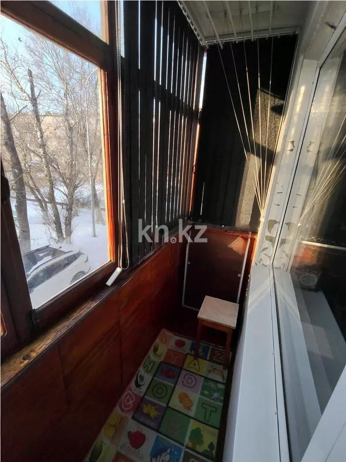 Продажа 1-комнатной квартиры, 33 м², 19 мкр., дом  52 в Караганде - фото 5