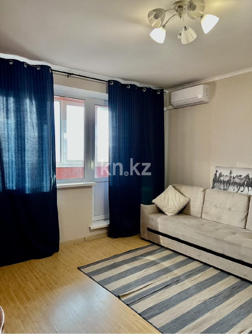 Аренда 1-комнатной квартиры, 37 м², ул. Торайгырова, дом  19 - Орбита3 - Аренда квартиры помесячно в Алматы фото 1 из 3